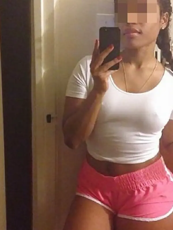 Marylène, 52 ans, rencontre black à Clermont-Ferrand