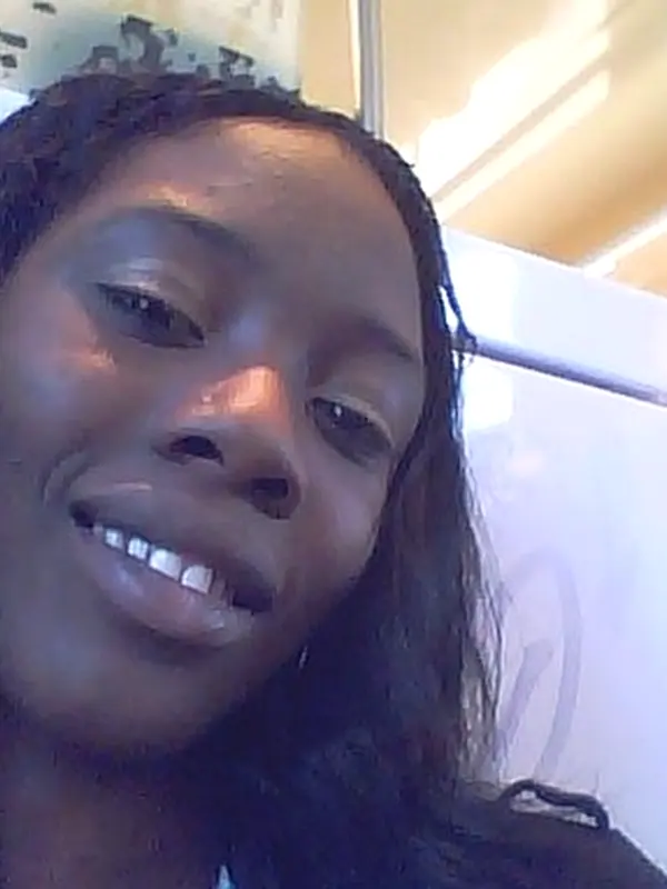 Maya, 26 ans, rencontre black à Clermont-Ferrand