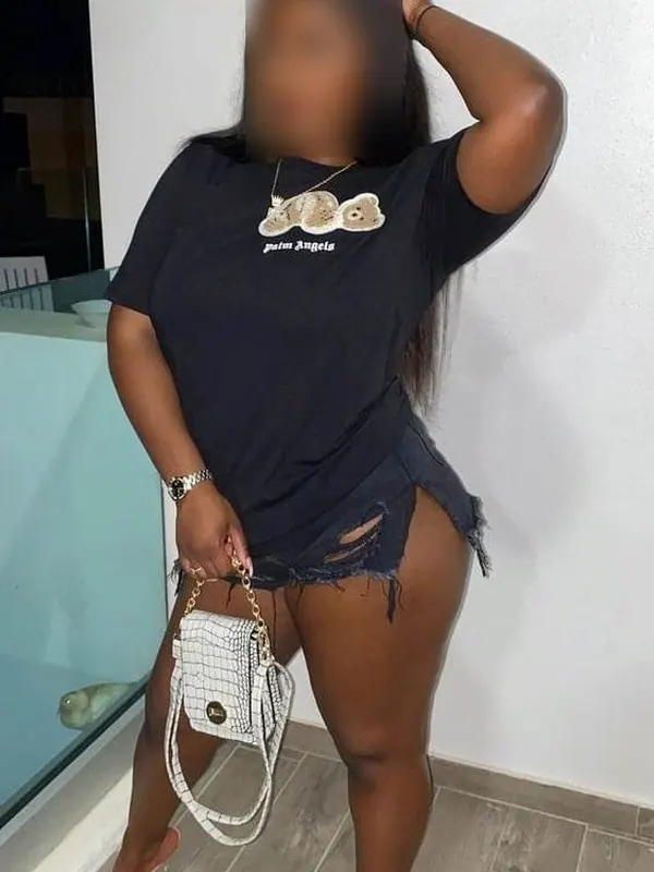 Mila, 22 ans, rencontre black à Dijon
