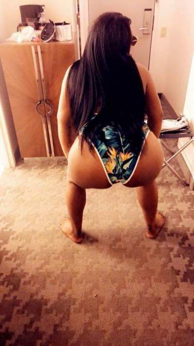 rencontre black - Bordeaux - Créole coquine à Bordeaux cherche aventure avec femme black et plus encore