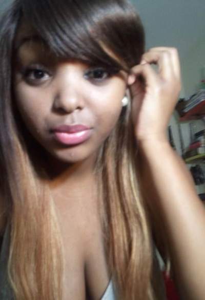 rencontre black - Cannes - Jeune brune de Cannes cherche rencontre black pour appel coquin