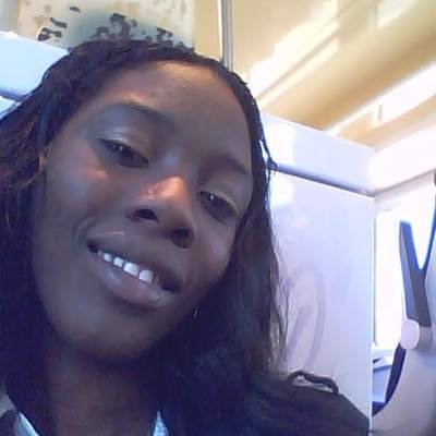 rencontre black - Petit-Bourg - Métisse voyeuse de Petit-Bourg cherche son trio sur site rencontre black
