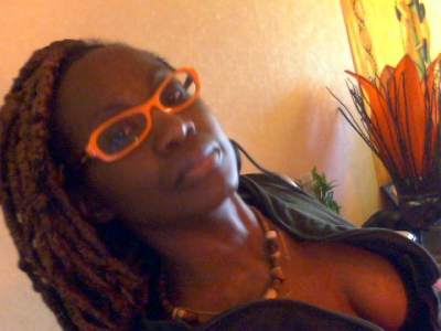 rencontre black - Saint-Leu - Étudiante antillaise à Saint-Leu cherche son plan via tchat black gratuit