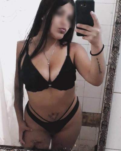 rencontre black - Sète - Priscille veut son aventure avec femme black torride à Sète