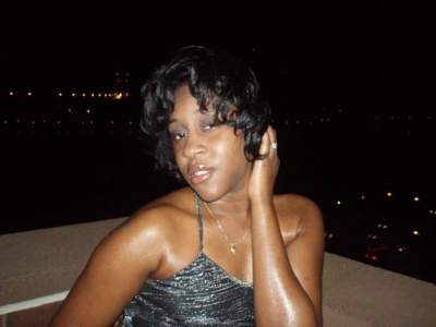 rencontre black - Cayenne - Rencontre métisse à Cayenne : Luz veut passer une soirée qui brûle