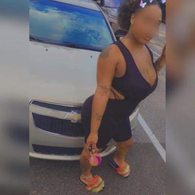rencontre black - Saint-Malo - Blandine, 28 ans, propose une vraie aventure avec femme black à Saint-Malo