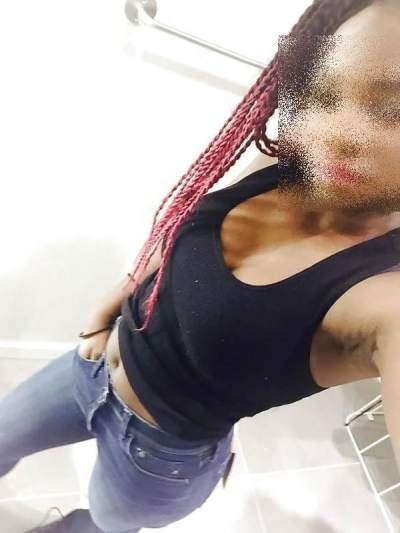 rencontre black - Saint-Malo - Rencontre femme black mature à Saint-Malo, Kayna veut un homme qui sait y faire